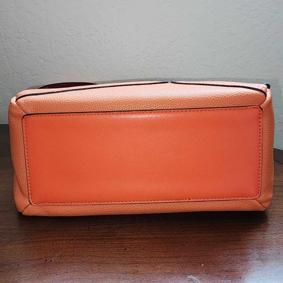 Shoulder bag with rich colour - Picture 9 of 16